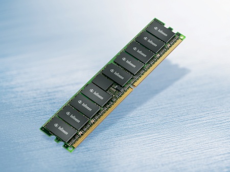 Infineon`s 4GB DDR2 registered DIMMs with 4.1mm module thickness and standard-size 30mm height are by around 40 thinner than competing solutions, hence outperforming JEDEC (Joint Electronic Device Engineering Council) requirements for stacked solutions.