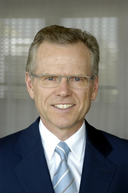 Dr. Wolfgang Ziebart takes over as CEO at Infineon