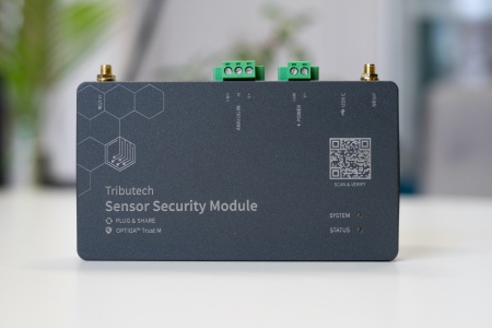 Inside Tributech’s DataSpace Agent, Infineon’s OPTIGA Trust M single-chip solution acts as a highly secured vault for sensitive authentication and cryptographic keys.