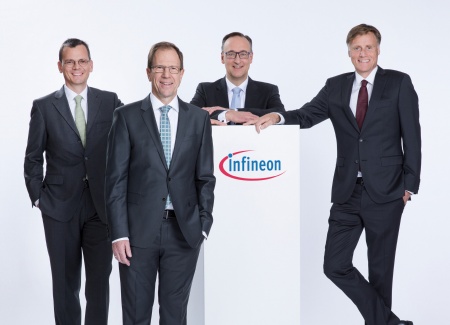 Vorstand der Infineon Technologies AG: Dominik Asam, Dr. Reinhard Ploss, Dr. Helmut Gassel, Jochen Hanebeck (v.l.n.r.)