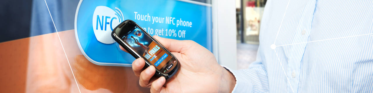 智能卡和安全: 近场通信(NFC)