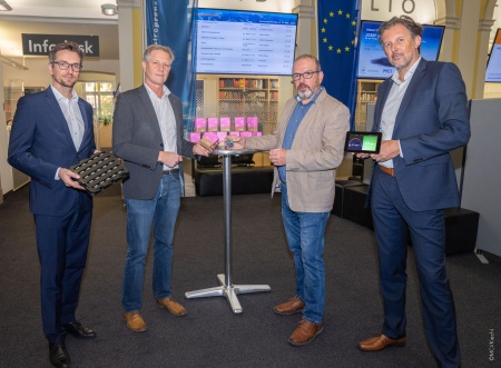 Handover mid of November in Tyrol from left: Michael Kraxner - MCI, Head of Research & Development, Ronald Stärz - MCI, Head of Emerging Applications Lab, Georg Strauss - Di-rector of HTL Jenbach, Andreas Mehrle - MCI, Head of Department & Course of Studies Mechatronics ©MCI/Kiechl