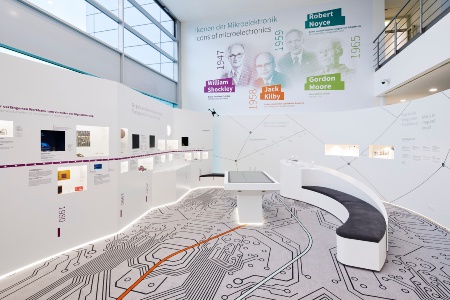 50 years Infineon in Austria - impressions of the multimedia exhibition, which is open to all.