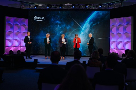 Talk round with Georg Knill, President of the Federation of Austrian Industries, Leonore Gewessler, Austrian Federal Minister for Climate Protection, Margarete Schramböck, Austrian Federal Minister for Digital and Economic Affairs and Martin Kocher, Austrian Federal Minister of Labour