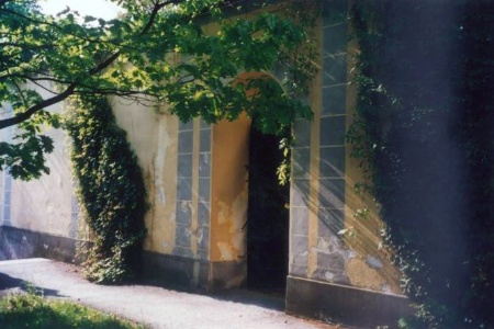 Exterior view Metahof before renovation 