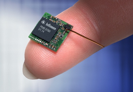 Infineon catapults Bluetooth onto mass market - One chip integrates everything needed for radio data communication in a few square millimeters