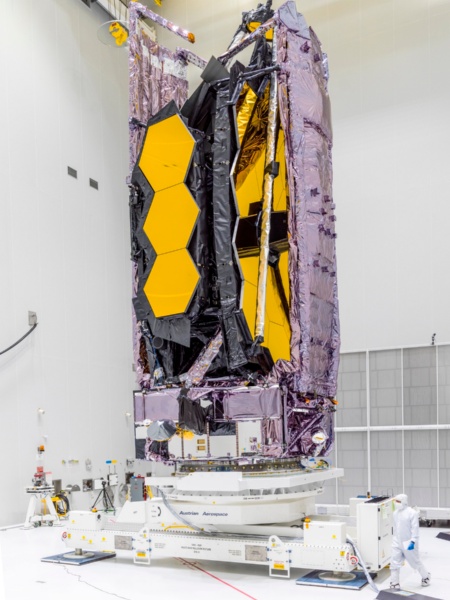 Das James-Webb Weltraumteleskop kommt voraussichtlich 1,5 Millionen Kilometer von der Erde entfernt zum Einsatz. IR HiRel, ein Unternehmen der Infineon Technologies AG, lieferte strahlungsharte Komponenten, die für das Projekt einsatzkritisch sind. (Foto: Courtesy NASA/Chris Gunn)